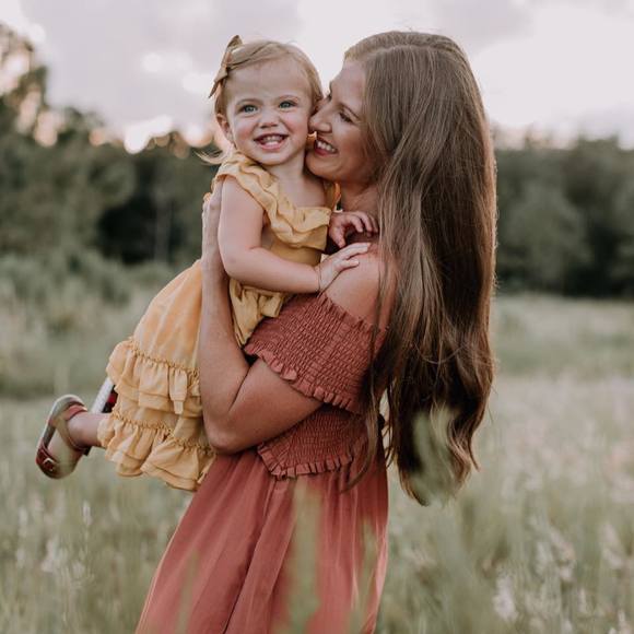 Meet your Posher, Arielle - Picture 1 of 1